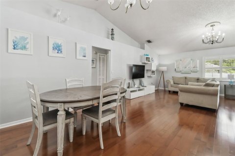 Casa en venta en Tampa, Florida, 3 dormitorios, 149.39 m2 № 1407278 - foto 6