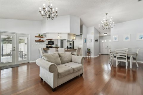 Casa en venta en Tampa, Florida, 3 dormitorios, 149.39 m2 № 1407278 - foto 9