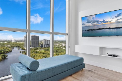 Condominio en venta en North Miami Beach, Florida, 2 dormitorios, 162.58 m2 № 1233659 - foto 19