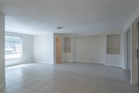 House in Port Charlotte, Florida 3 bedrooms, 184.13 sq.m. № 914542 - photo 3