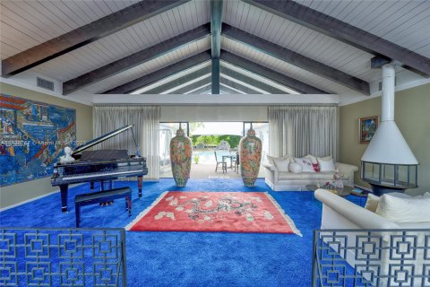 Casa en venta en Plantation, Florida, 5 dormitorios, 413.97 m2 № 674390 - foto 8