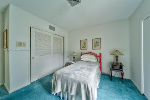 Купить виллу или дом в Плантация, Флорида 5 спален, 413.97м2, № 674390 - фото 28