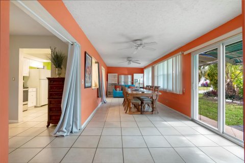 Купить виллу или дом в Маргит, Флорида 2 спальни, 147.44м2, № 1160292 - фото 17