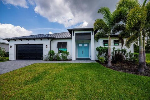 Villa ou maison à vendre à Punta Gorda, Floride: 3 chambres, 206.52 m2 № 1279585 - photo 3