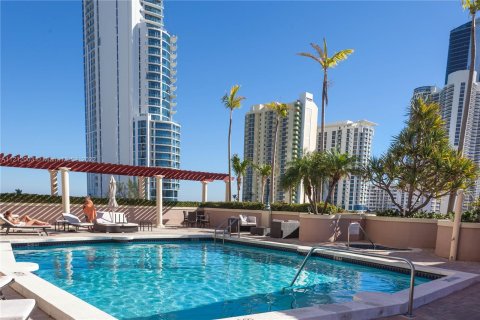 Copropriété à louer à Sunny Isles Beach, Floride: 2 chambres, 106 m2 № 20270 - photo 26