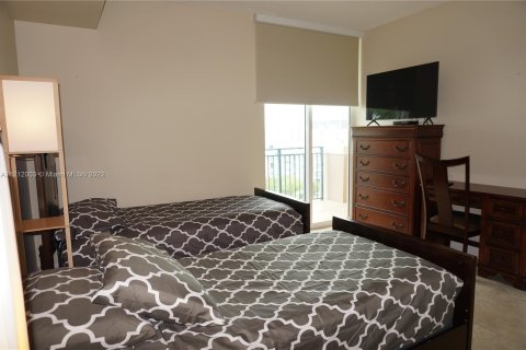 Condominio en alquiler en Sunny Isles Beach, Florida, 2 dormitorios, 106 m2 № 20270 - foto 17