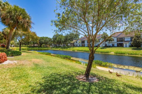 Condo in Boynton Beach, Florida, 2 bedrooms  № 1208162 - photo 16