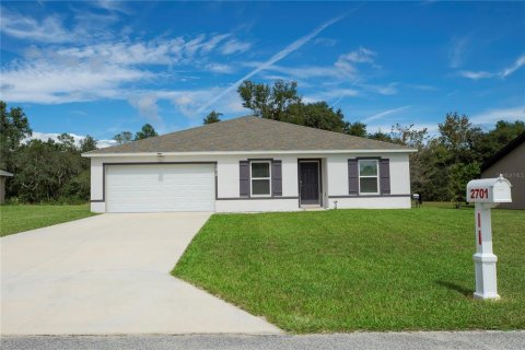 House in Ocala, Florida 3 bedrooms, 168.52 sq.m. № 1425496 - photo 1