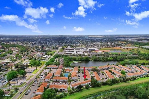 Condo in Tampa, Florida, 3 bedrooms  № 1425460 - photo 25