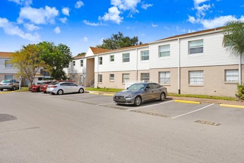 Condo in Tampa, Florida, 3 bedrooms  № 1425460 - photo 2