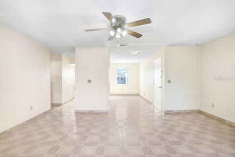 Condo in Tampa, Florida, 3 bedrooms  № 1425460 - photo 7