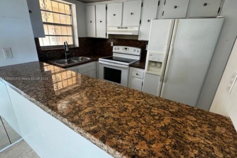 Condominio en venta en Miami, Florida, 2 dormitorios, 108.79 m2 № 1440083 - foto 25