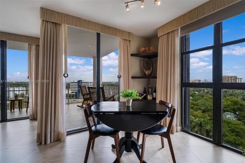 Condominio en venta en Miami, Florida, 2 dormitorios, 142.6 m2 № 1439938 - foto 15