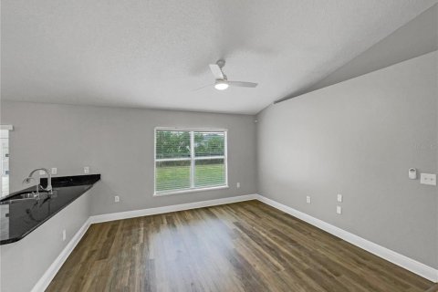 Villa ou maison à vendre à Kissimmee, Floride: 3 chambres, 124.67 m2 № 1279920 - photo 3