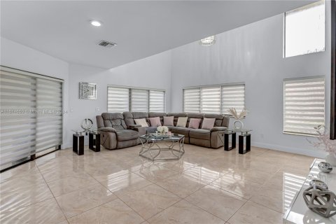 Touwnhouse à vendre à Coral Springs, Floride: 3 chambres, 185.8 m2 № 1398995 - photo 9