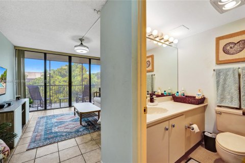 Copropriété à vendre à Hollywood, Floride: 2 chambres, 128.48 m2 № 1364840 - photo 17