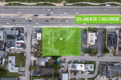 Propiedad comercial en venta en Hollywood, Florida № 1291097 - foto 1