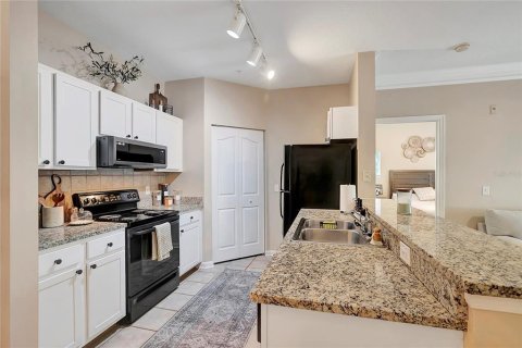 Condo in Tampa, Florida, 2 bedrooms  № 1370244 - photo 7