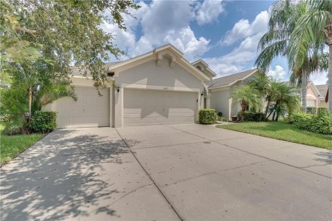 Casa en venta en Kissimmee, Florida, 4 dormitorios, 216.83 m2 № 1370277 - foto 1