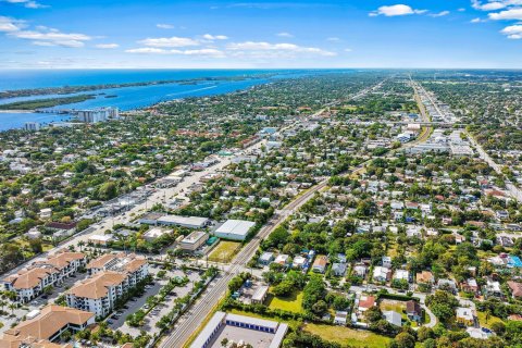 Villa ou maison à vendre à West Palm Beach, Floride: 4 chambres, 158.31 m2 № 1099860 - photo 3