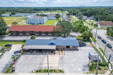 Propiedad comercial en venta en Tampa, Florida, 378.76 m2 № 1393250 - foto 5