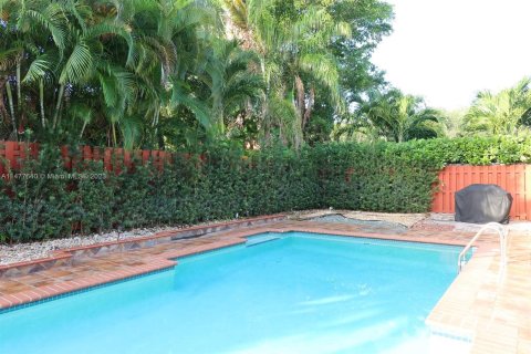 Villa ou maison à vendre à Miami Lakes, Floride: 4 chambres, 232.53 m2 № 812731 - photo 29