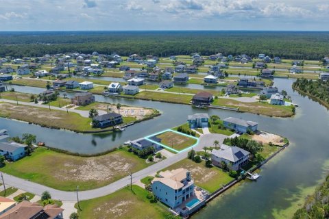 Land in Hernando Beach, Florida № 1334763 - photo 11