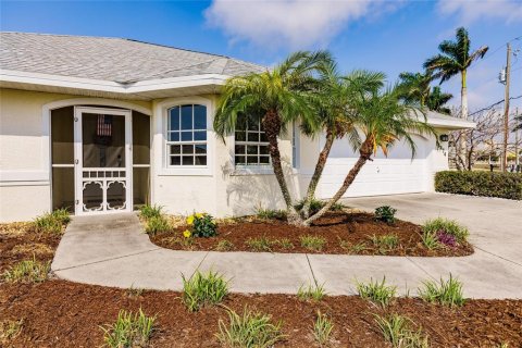 Villa ou maison à vendre à Punta Gorda, Floride: 3 chambres, 142.33 m2 № 1193944 - photo 10