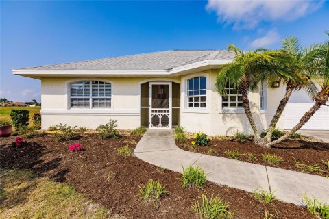 Villa ou maison à vendre à Punta Gorda, Floride: 3 chambres, 142.33 m2 № 1193944 - photo 9