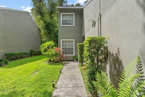 Touwnhouse à vendre à Tampa, Floride: 2 chambres, 99.41 m2 № 1362957 - photo 3