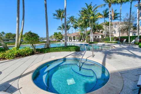 Condo in North Palm Beach, Florida, 3 bedrooms  № 1003813 - photo 9