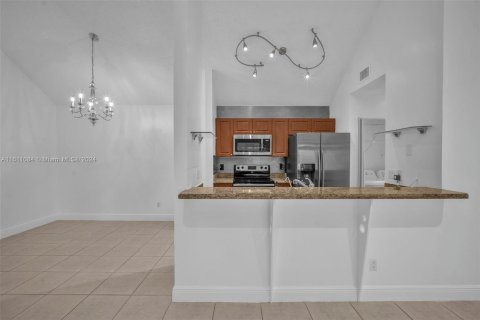 Copropriété à vendre à Miami, Floride: 3 chambres, 110.55 m2 № 1233473 - photo 11