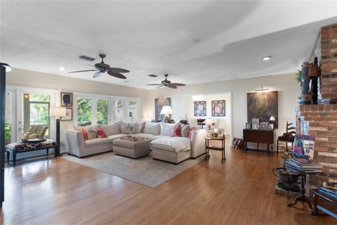 Casa en venta en Orlando, Florida, 4 dormitorios, 309.83 m2 № 1426890 - foto 6