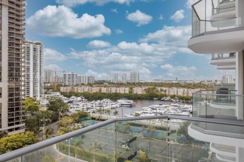 Condominio en venta en Aventura, Florida, 2 dormitorios, 169.55 m2 № 1232745 - foto 7