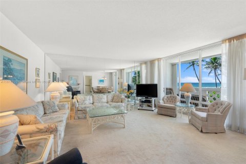 Condo in Boca Raton, Florida, 2 bedrooms  № 1239544 - photo 14