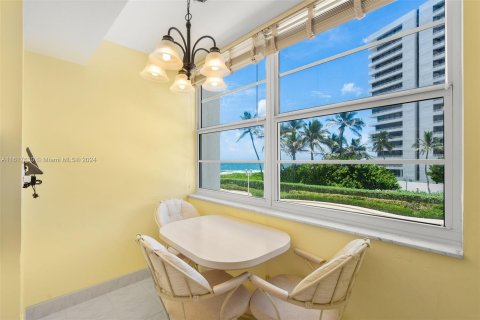 Condo in Boca Raton, Florida, 2 bedrooms  № 1239544 - photo 9