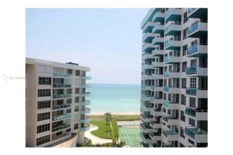 Copropriété à louer à Miami Beach, Floride: 2 chambres, 126.35 m2 № 4541 - photo 7