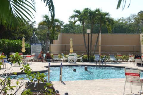 Condominio en venta en Delray Beach, Florida, 2 dormitorios, 109.16 m2 № 1005508 - foto 20