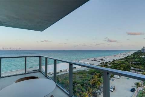 Copropriété à vendre à Miami Beach, Floride: 2 chambres, 115.11 m2 № 1398467 - photo 16