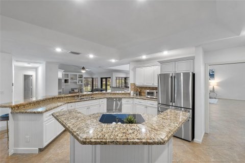 Casa en venta en Coral Springs, Florida, 4 dormitorios, 334.45 m2 № 1229139 - foto 25