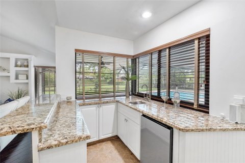 Casa en venta en Coral Springs, Florida, 4 dormitorios, 334.45 m2 № 1229139 - foto 29