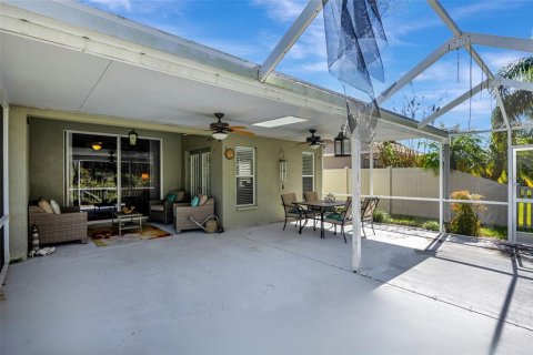 Casa en venta en Land O' Lakes, Florida, 4 dormitorios, 193.89 m2 № 1414633 - foto 21