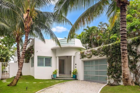 Villa ou maison à vendre à Palm Beach, Floride: 5 chambres, 297.47 m2 № 1230378 - photo 19