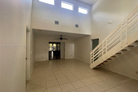 Villa ou maison à vendre à Pembroke Pines, Floride: 3 chambres, 155.15 m2 № 1431351 - photo 5