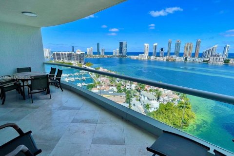 Condo in Aventura, Florida, 3 bedrooms  № 1365743 - photo 3