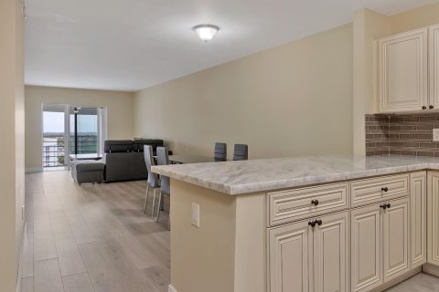 Copropriété à vendre à Pompano Beach, Floride: 2 chambres, 91.04 m2 № 966111 - photo 20