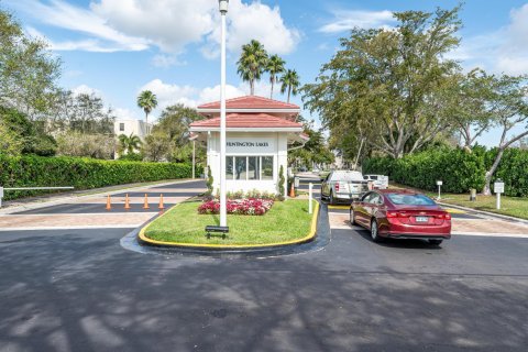 Copropriété à vendre à Delray Beach, Floride: 2 chambres, 113.34 m2 № 1230183 - photo 1