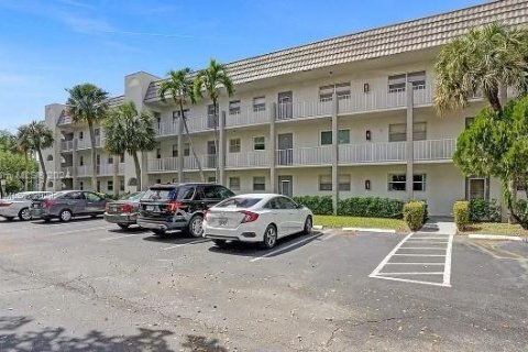 Copropriété à vendre à Sunrise, Floride: 1 chambre, 59.46 m2 № 1375787 - photo 1