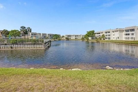 Copropriété à vendre à Sunrise, Floride: 1 chambre, 59.46 m2 № 1375787 - photo 24