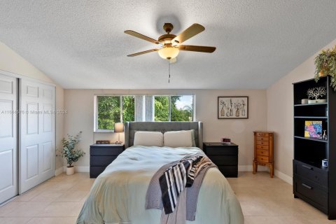 Touwnhouse à vendre à Coral Springs, Floride: 3 chambres, 125.42 m2 № 1375789 - photo 11